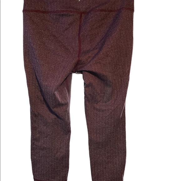 Old Navy Active Go Dry legging capris - Picture 2 of 4